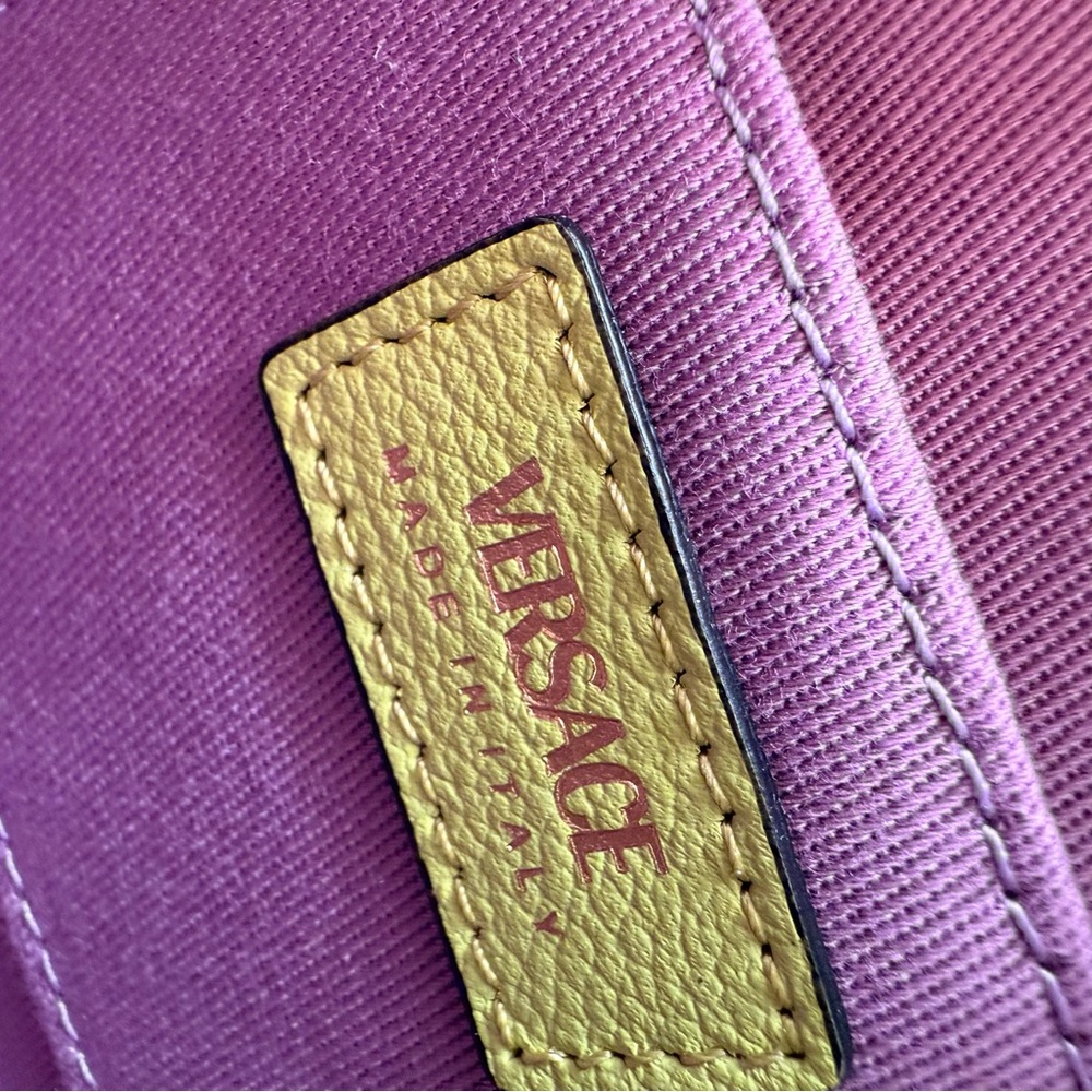 SOLD Versace La Medusa Round Camera Bag - Picture 6 of 7